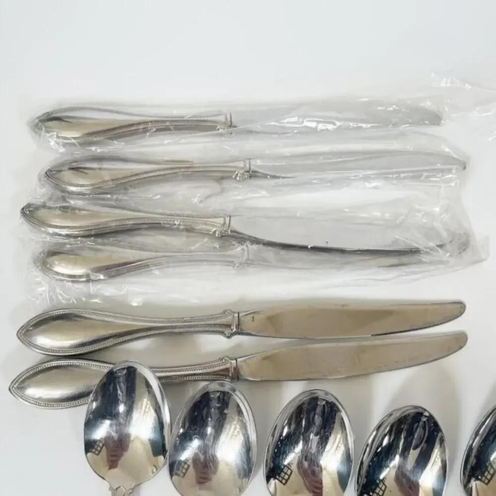 Oneida Arbor American Harmony Set of‎ 17 PCS Stainless Steel Flatware